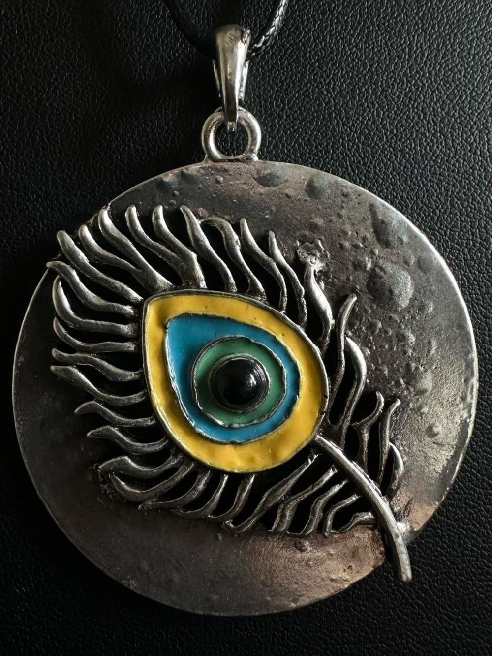 Large peacock feather Pendant necklace